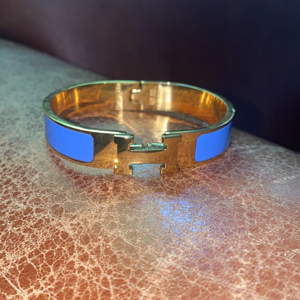 Designer inspired H bracelet